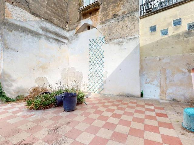 Palazzo in vendita a Quartiere ebraico, Puglia