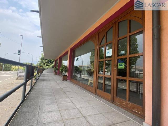 Palazzo in vendita a Orio Al Serio, Bergamo