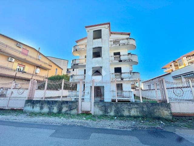 Palazzo in vendita a Casapozzano, Orta Di Atella