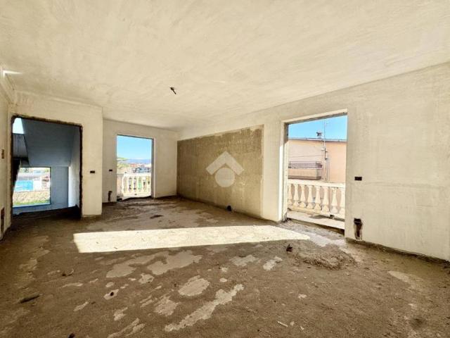 Palazzo in vendita a Casapozzano, Orta Di Atella