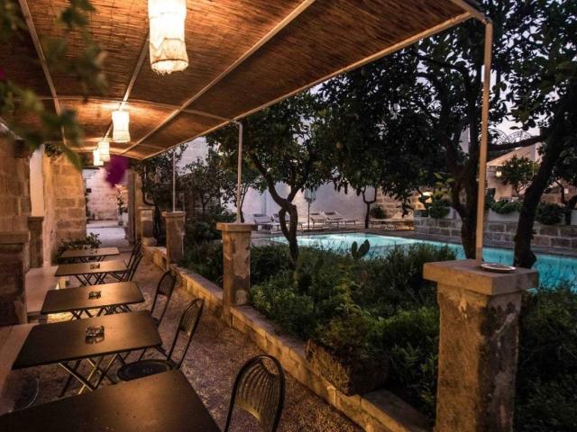 Palazzo in vendita a Puglia, Lecce