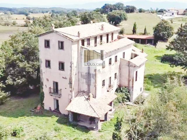 Palazzo in vendita a Orvieto, Umbria