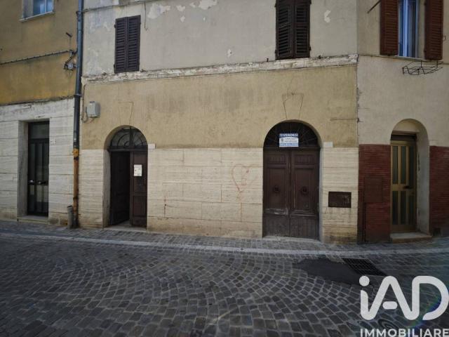 Palazzo in vendita a Borgo San Giacomo, Marche