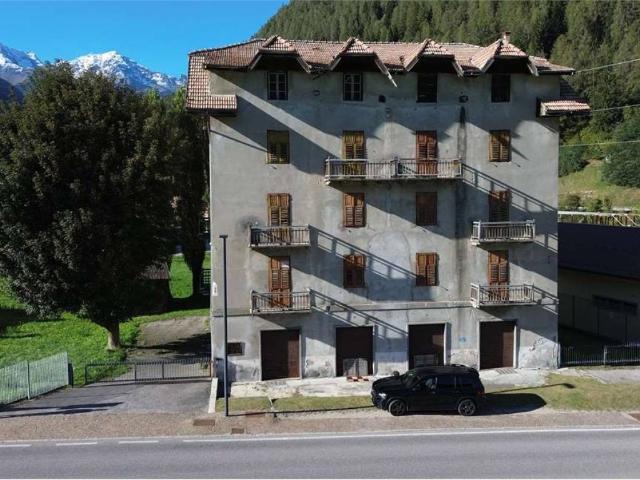 Palazzo in vendita a Comunità della Valle di Sole, Ossana
