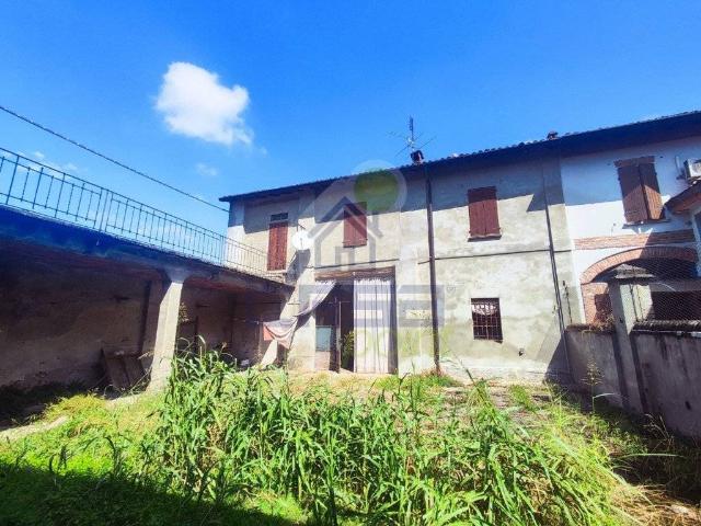 Palazzo in vendita a Ostiano, Lombardia