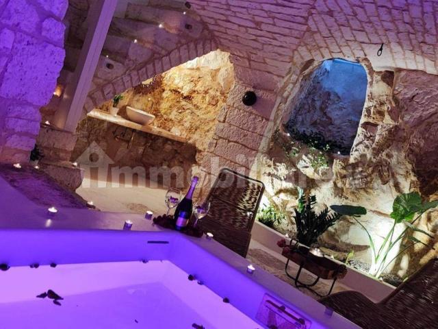 Palazzo in vendita a Puglia, Brindisi