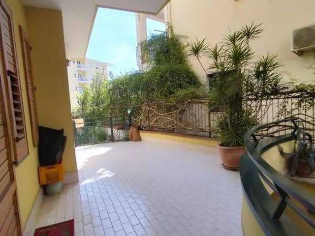 Palazzo in vendita a Ottaviano, Napoli