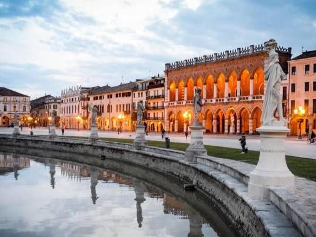 Palazzo in vendita a San Giuseppe, Padova