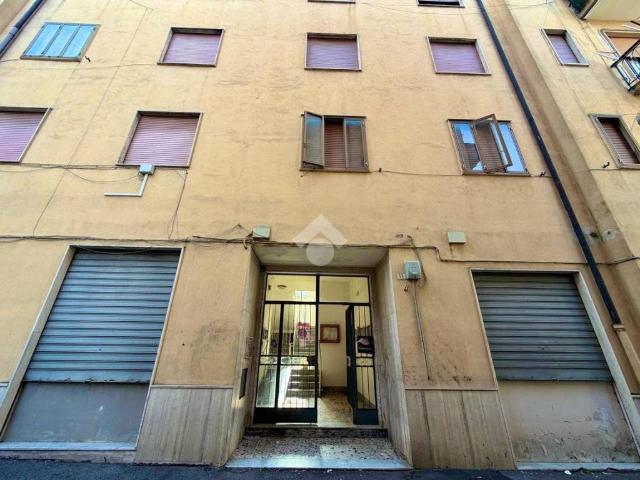 Palazzo in vendita a Pagani, Campania