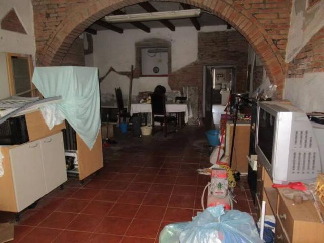 Palazzo in vendita a Legoli, Toscana