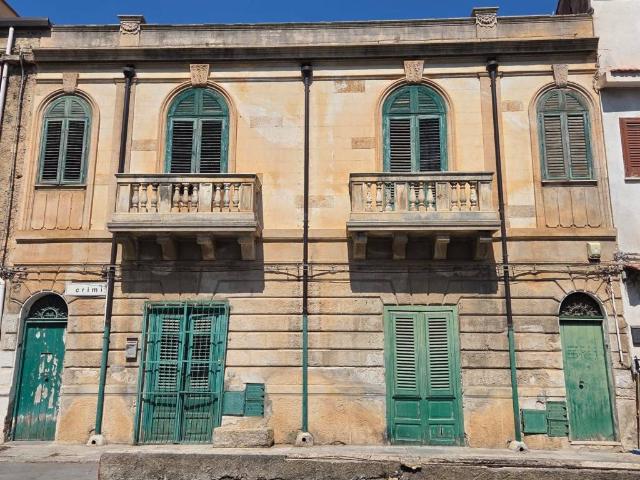 Palazzo in vendita a III Circoscrizione, Palermo
