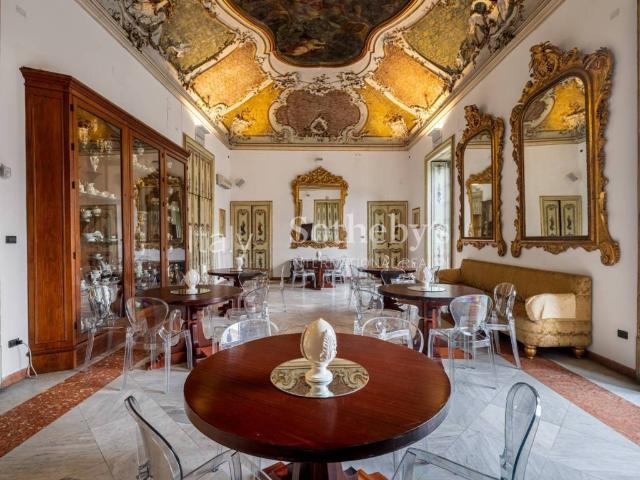 Palazzo in vendita a I Circoscrizione, Palermo