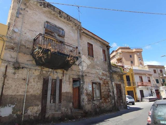 Palazzo in vendita a VII Circoscrizione, Palermo