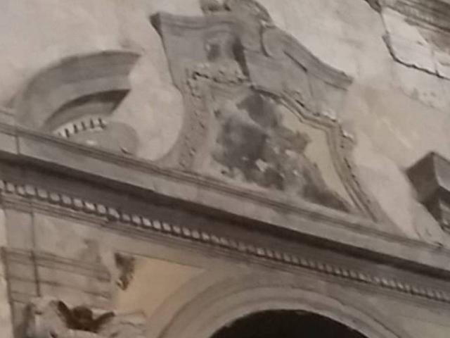 Palazzo in vendita a Albergheria, Palermo