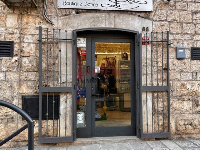 Palazzo in vendita a Puglia, Bari