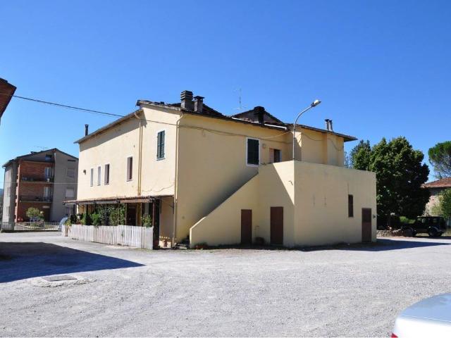 Palazzo in vendita a Piegaro, Umbria