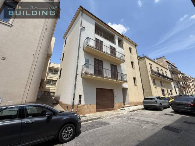Palazzo in vendita a Partanna, Sicilia