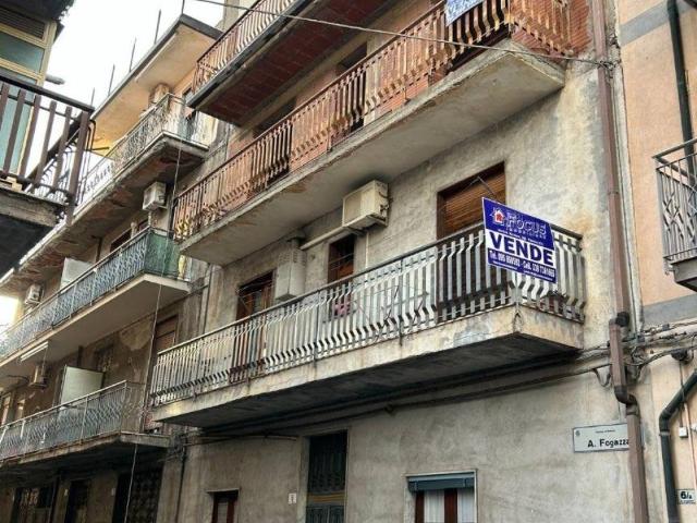 Palazzo in vendita a Paternò, Sicilia