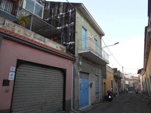 Palazzo in vendita a Pedara, Sicilia