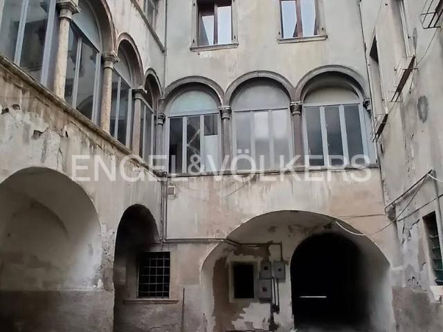 Palazzo in vendita a Comunità Alta Valsugana e Bersntol, Pergine Valsugana