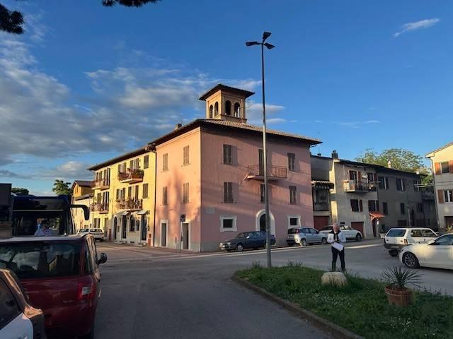 Palazzo in vendita a Santa Maria Rossa, Cenerente