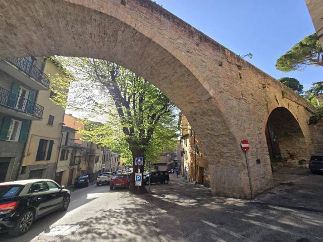 Palazzo in vendita a Sant'Erminio, Cenerente