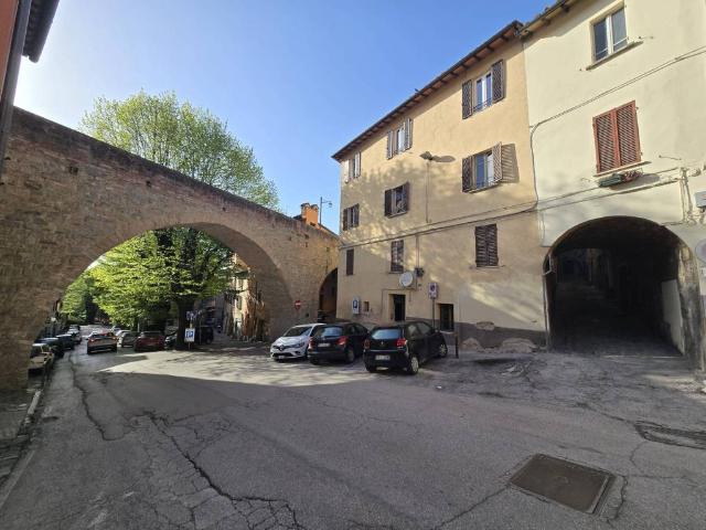 Palazzo in vendita a Sant'Erminio, Cenerente