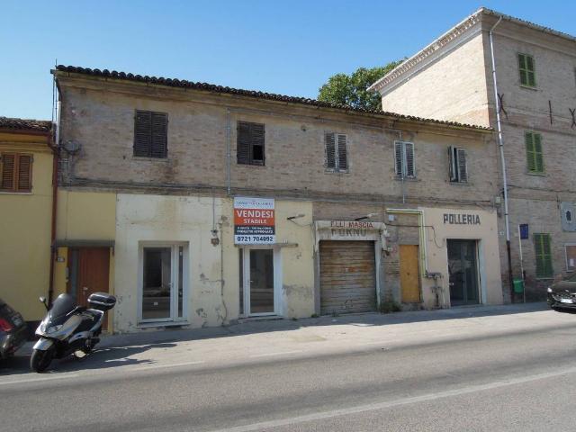 Palazzo in vendita a Villa Fastiggi, Marche