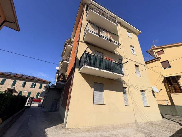 Palazzo in vendita a Soria, Pesaro