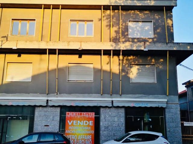 Palazzo in vendita a Villa del Fuoco, Pescara