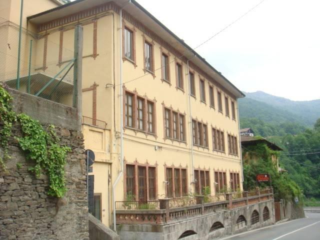 Palazzo in vendita a Unione Montana di Comuni delle Valli di Lanzo, Ceronda e Casternone, Piemonte