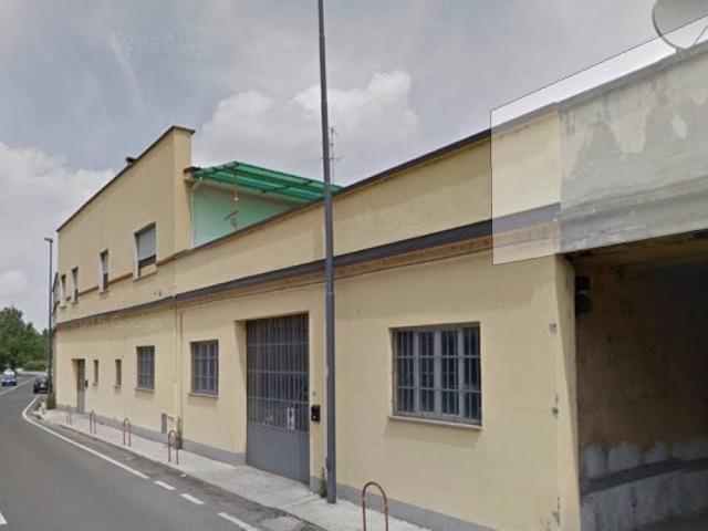 Palazzo in vendita a Barriera Milano, Piacenza
