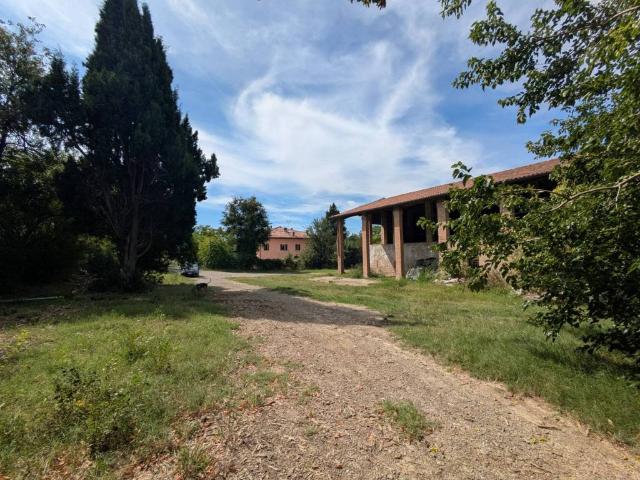 Palazzo in vendita a Unione dei comuni Savena-Idice, Pianoro