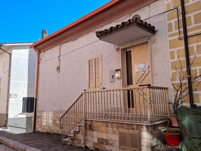 Palazzo in vendita a Puglia, Foggia