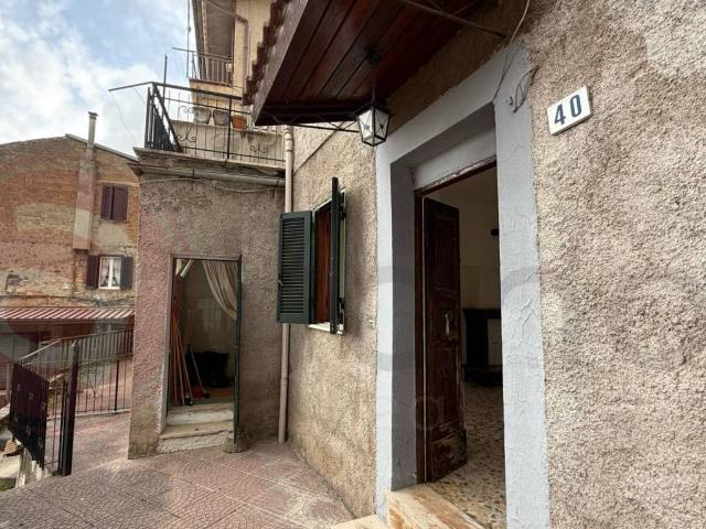Palazzo in vendita a Piglio, Lazio