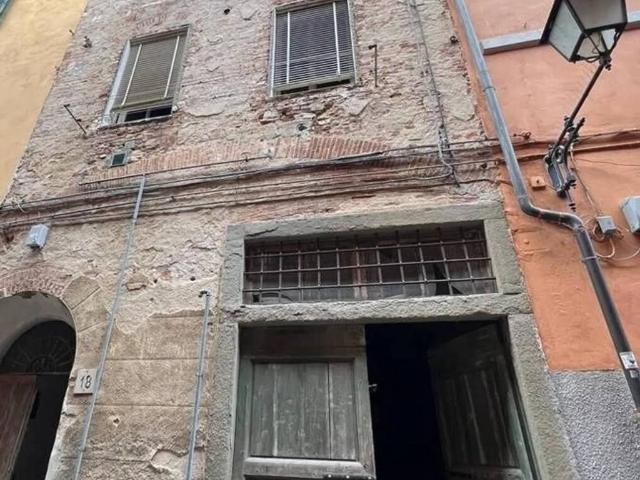Palazzo in vendita a San Francesco, Pisa