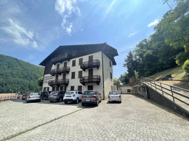 Palazzo in vendita a Pian di Novello, Cutigliano