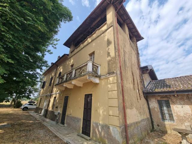 Palazzo in vendita a San Polo, Podenzano