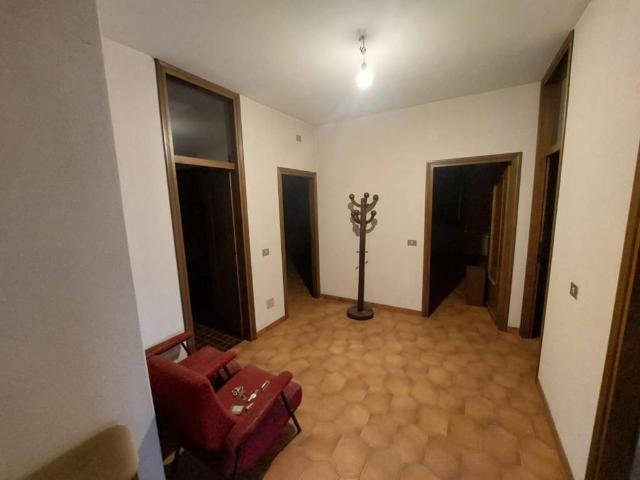 Palazzo in vendita a Poggiridenti, Lombardia