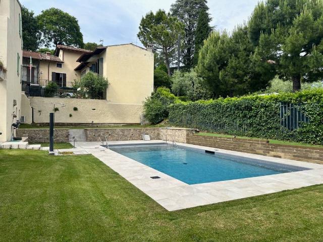 Palazzo in vendita a Polpenazze, Lombardia
