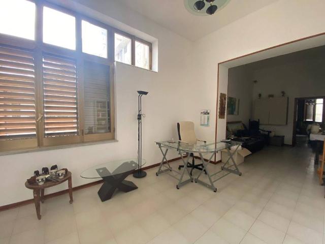 Palazzo in vendita a Pomigliano D'arco, Napoli