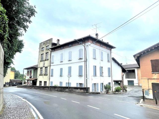 Palazzo in vendita a Poncarale, Lombardia