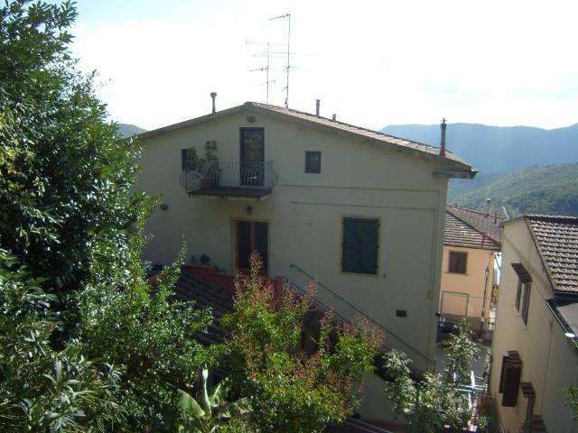 Palazzo in vendita a Unione di Comuni Valdarno e Valdisieve, Pontassieve