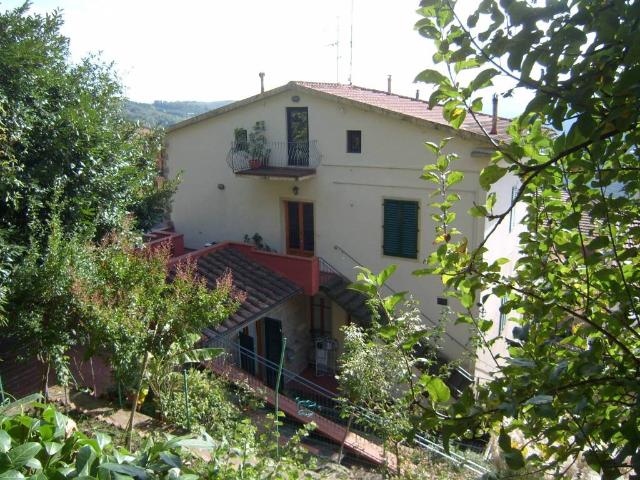 Palazzo in vendita a Unione di Comuni Valdarno e Valdisieve, Pontassieve