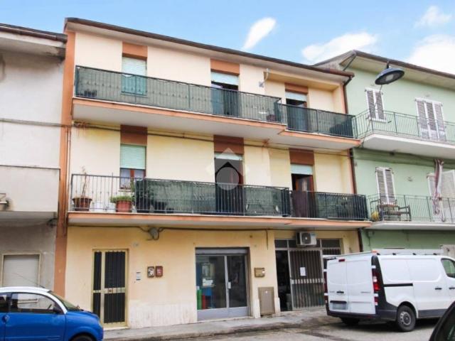 Palazzo in vendita a Faleriense, Marche