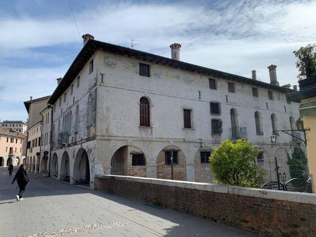 Palazzo in vendita a Busatte, Portogruaro