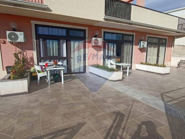 Palazzo in vendita a Pozzallo