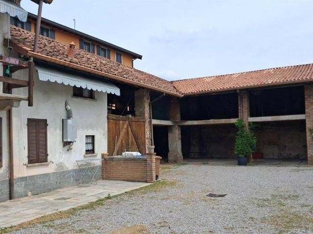 Palazzo in vendita a Pozzuolo Martesana, Lombardia