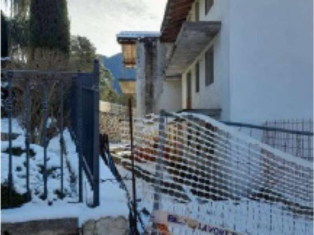 Palazzo in vendita a Comunità della Val di Non, Vervò
