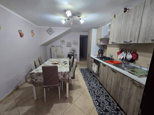Palazzo in vendita a Casalanno, Quarto